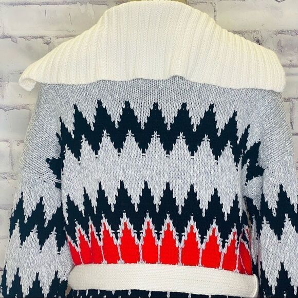 Two by Vince Camuto Jacquard Cozy Cardigan with belt - Picture 9 of 10